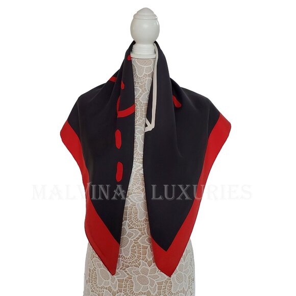 GUCCI SCARF LOGO DIAMOND PRINT BLACK SILK RED BORDER SQUARE 35" - Picture 3 of 10